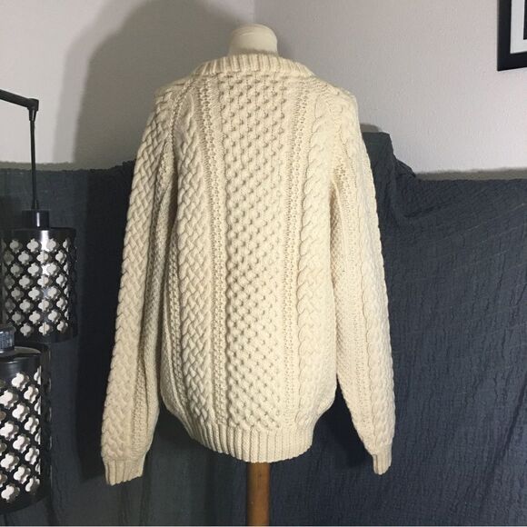 VtG Hand Knit by Cathie Suchodolski Wool Sweater Size Large/ XL - Picture 4 of 10